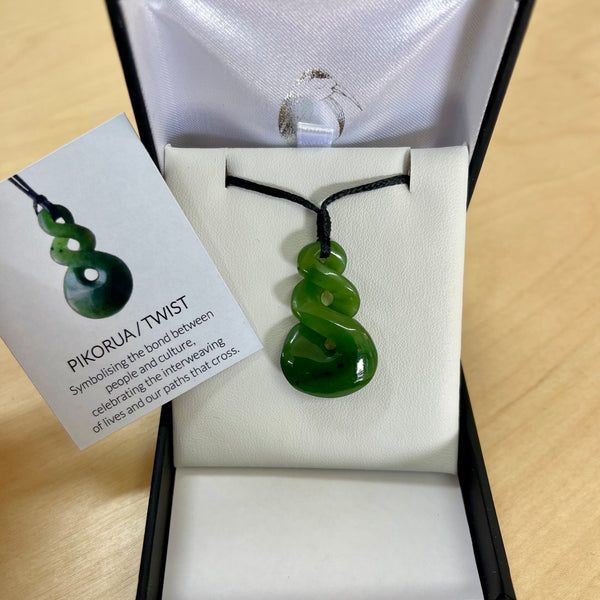 Greenstone Double Twist 32mm Jade Kiwi