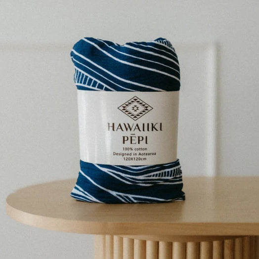 Te Ao Marama Pēpi Wrap