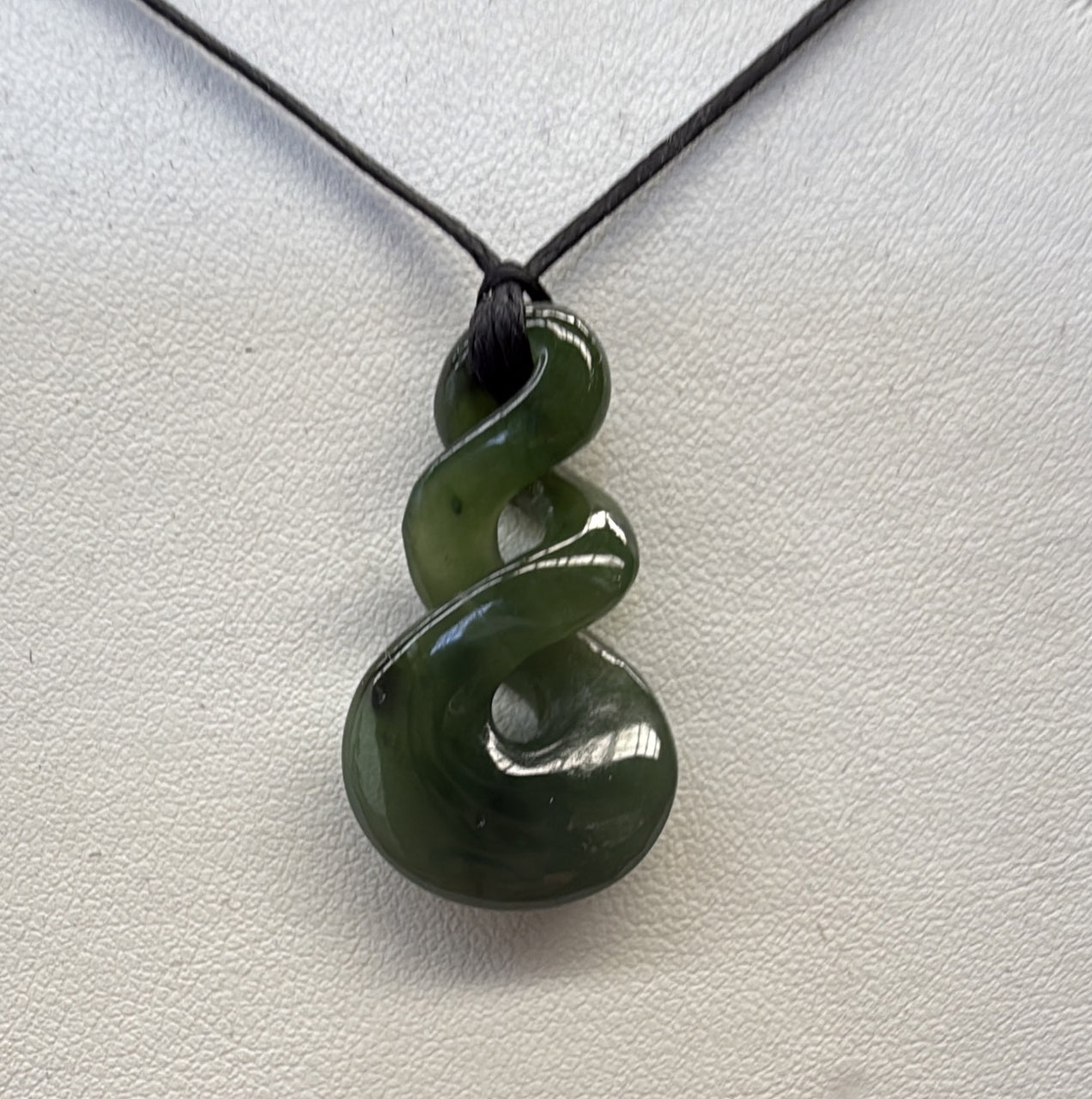 Medium Triple Twist Greenstone
