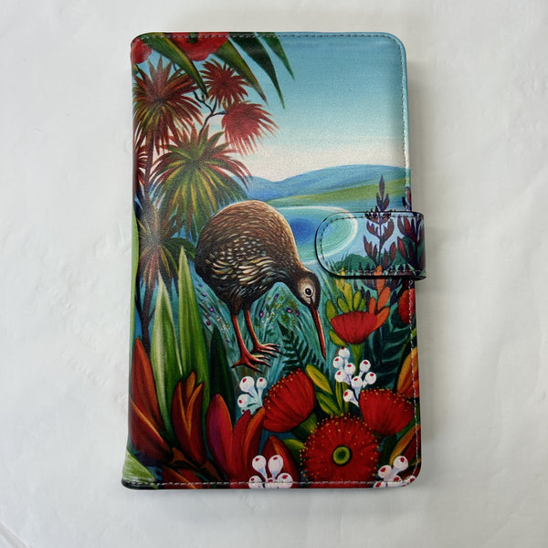 Travel Purse Kiwi in Flowers