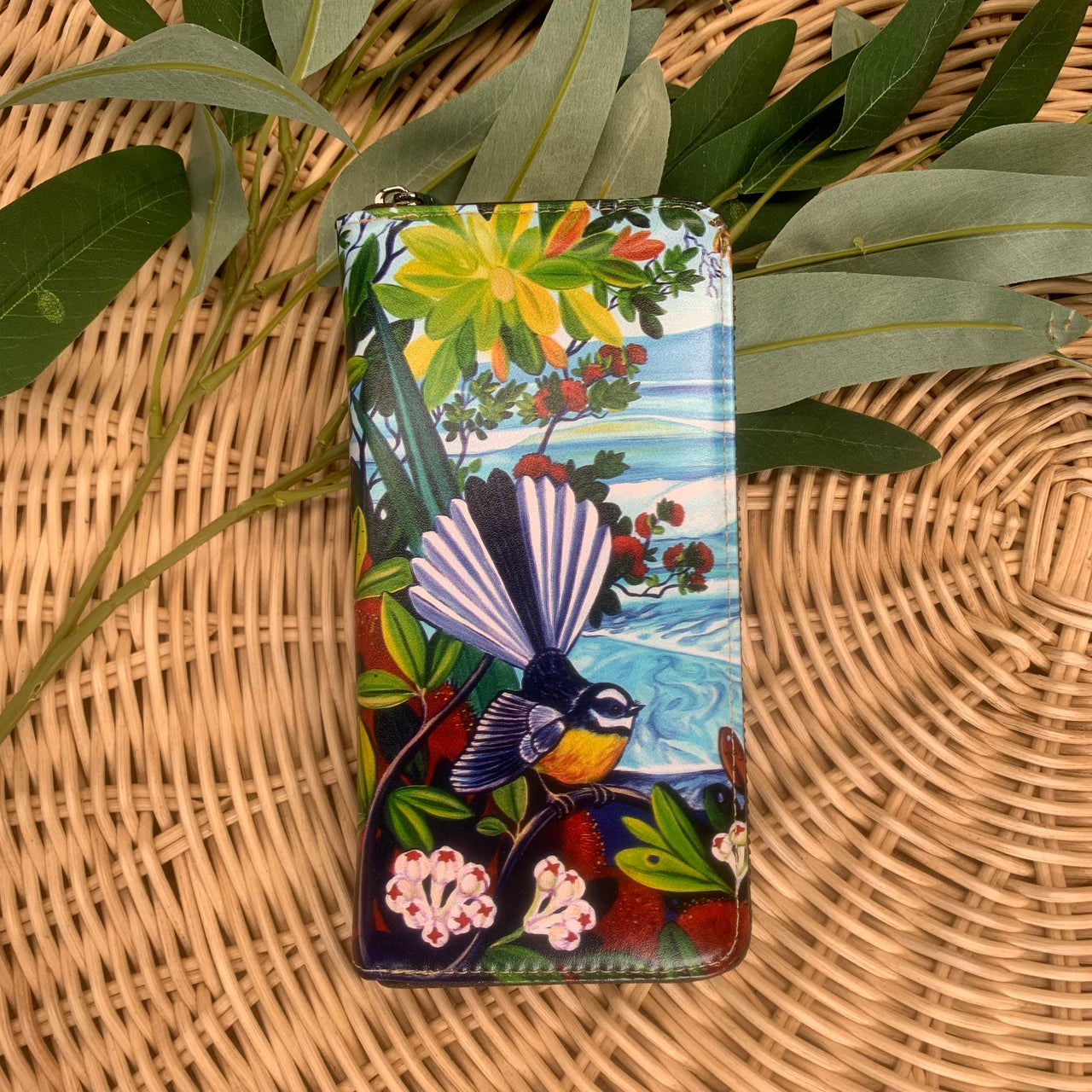 Beach Fantail Leather Wallet