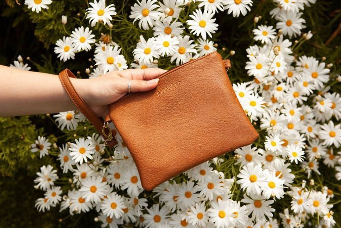 The Viaduct Clutch by Moana Road