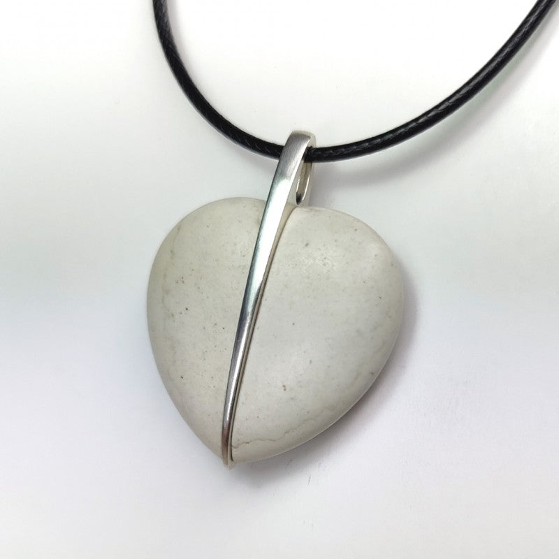 Silverstone Heart Necklace